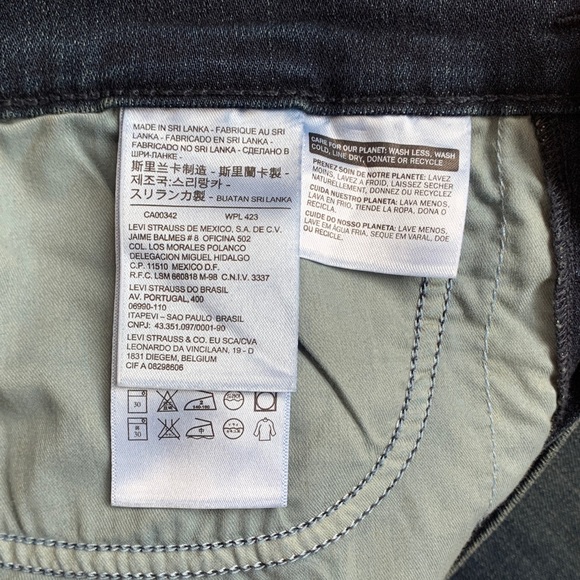 NWT Levi's 314 Shaping Straight Jeans 30x30 - Picture 4 of 7